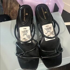 Bandolino Black Heels Elegant Design